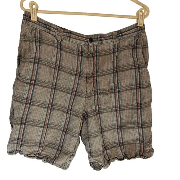 Tommy Bahama Silk Blend Bermuda Shorts - Picture 1 of 7